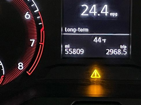 Used 2020 Volkswagen Jetta R-Line w/ R-Line Cold Weather Package image 23