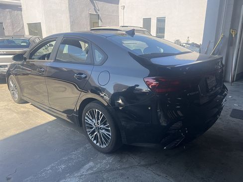 Used 2023 Kia Forte GT-Line FWD image 2