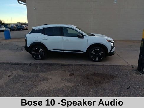 New 2026 Nissan Kicks SR w/ SR Premium Package image 3