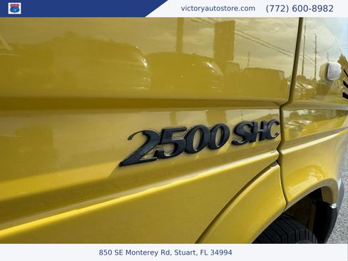 Used 2005 Dodge Sprinter 2500 w/ PWR Convenience Group RWD image 11