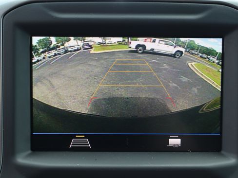 Used 2021 Chevrolet Silverado 1500 Custom Trail Boss w/ Safety Confidence Package AWD/4WD image 33