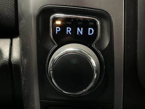 Used 2022 RAM 1500 Classic SLT image 19