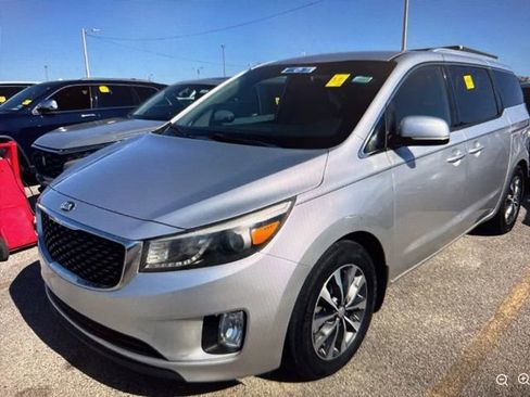 Used 2016 Kia Sedona SX FWD image 1