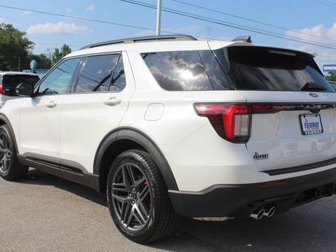New 2026 Ford Explorer ST AWD/4WD image 6