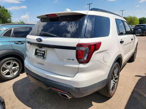 Used 2016 Ford Explorer Sport w/ Equipment Group 401A AWD/4WD image 23