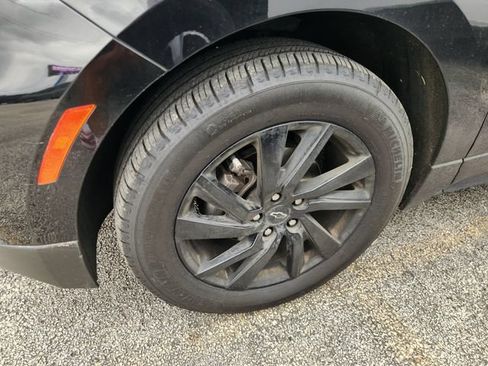 Used 2024 Chevrolet Equinox LS w/ Midnight Edition FWD image 10