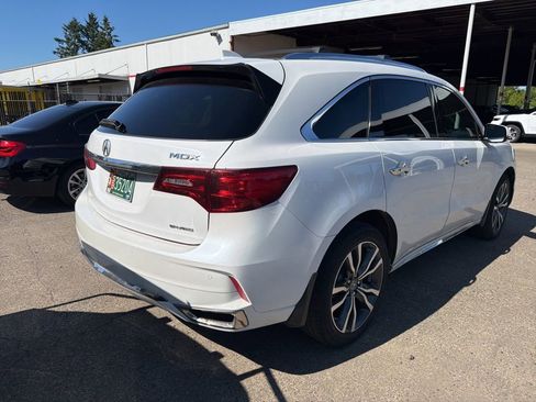 Used 2020 Acura MDX SH-AWD w/ Advance Package image 4