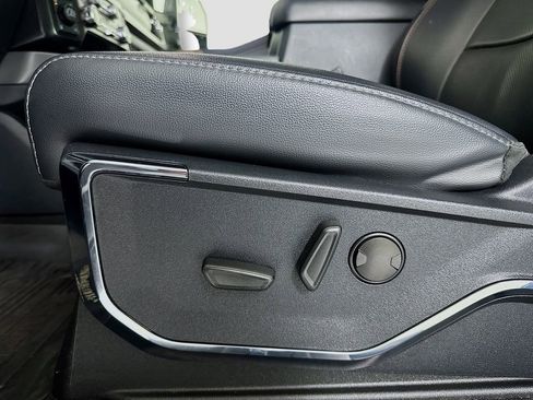 Used 2024 Ford F350 Lariat w/ Lariat Ultimate Package image 19