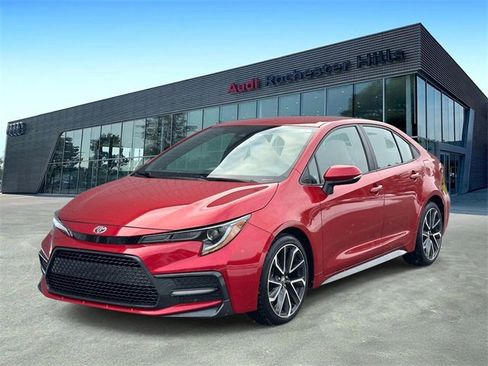 Used 2020 Toyota Corolla SE image 1