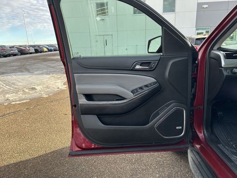 Used 2016 Chevrolet Suburban LT w/ Luxury Package image 13