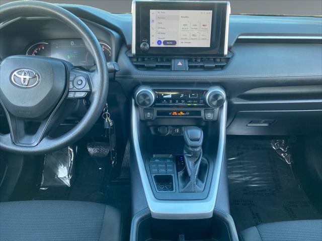 Certified 2025 Toyota RAV4 LE AWD/4WD image 11
