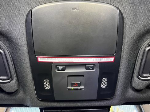 Certified 2025 Toyota Camry SE image 40