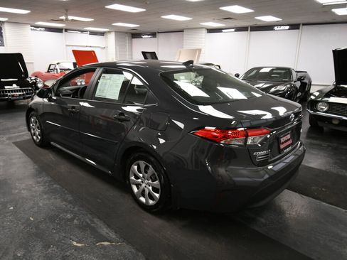 Certified 2025 Toyota Corolla LE image 5