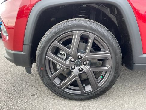 New 2026 Jeep Compass Latitude image 31