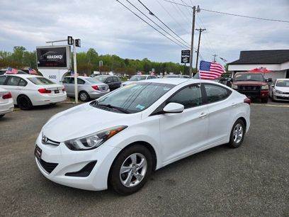 Used 2015 Hyundai Elantra SE