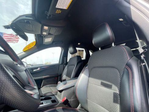 Used 2024 Ford Escape ST-Line w/ Tech Pack #1 image 19