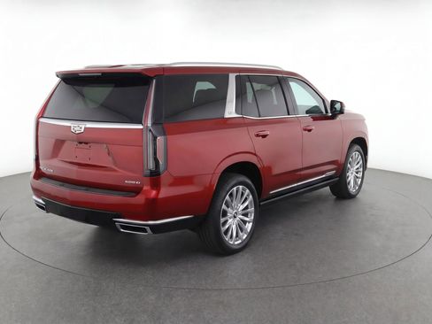 Used 2023 Cadillac Escalade Premium Luxury RWD image 4