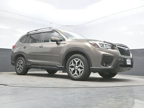 Used 2020 Subaru Forester Premium AWD/4WD image 35