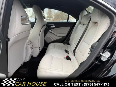 Used 2018 Mercedes-Benz CLA 250 image 13