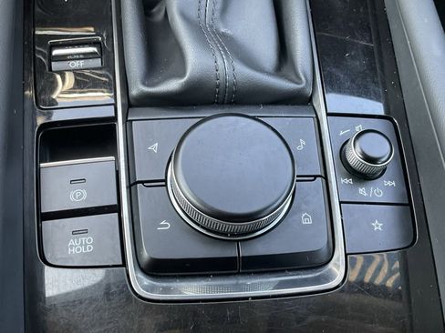 Used 2019 MAZDA MAZDA3 Sedan w/ Premium Package image 8