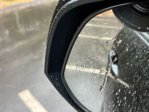 Used 2024 Toyota RAV4 XLE w/ Convenience Package image 27