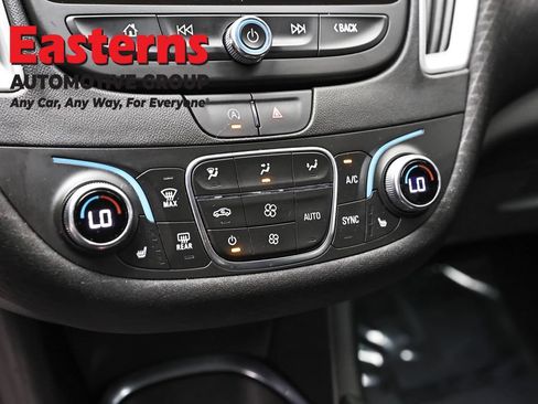 Used 2024 Chevrolet Malibu LT FWD image 20