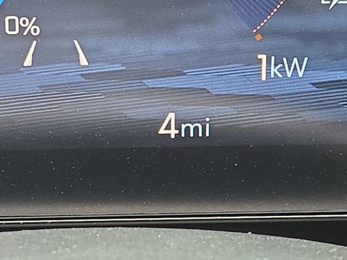 New 2025 Chevrolet Equinox EV RS w/ Convenience Package II image 12