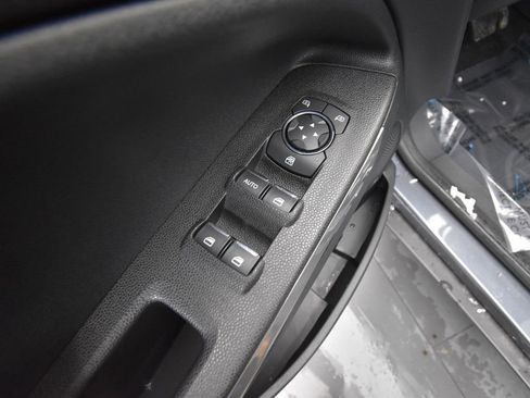 Used 2022 Ford EcoSport Titanium image 11