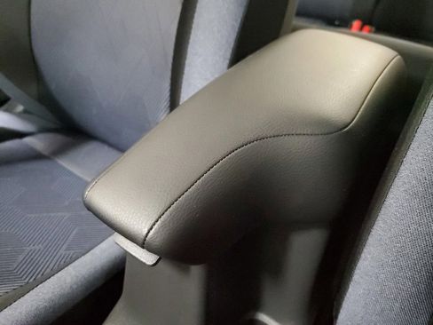 New 2025 Nissan Versa SV w/ Trunk Package image 18