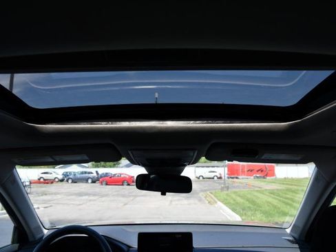 Used 2025 Honda CR-V EX image 24