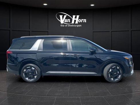 New 2026 Kia Carnival EX FWD image 8