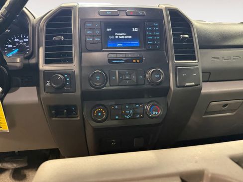 Used 2019 Ford F250 XL w/ STX Appearance Package image 12
