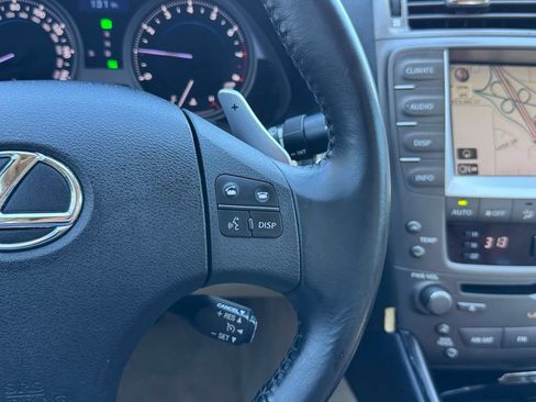 Used 2008 Lexus IS 250 w/ Premium Pkg RWD image 11