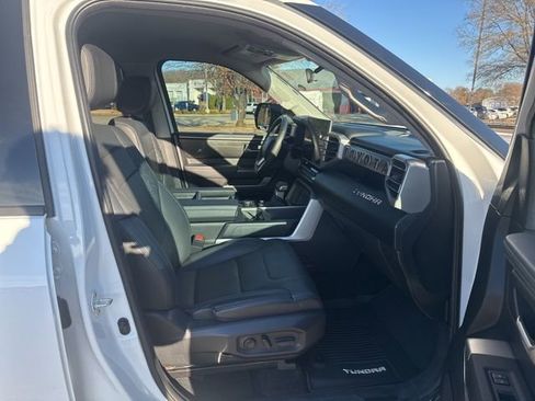 Used 2023 Toyota Tundra SR5 w/ SR5 Premium Package image 11