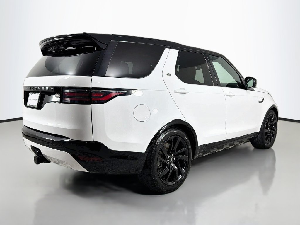 Certified 2023 Land Rover Discovery S R-Dynamic AWD/4WD image 5