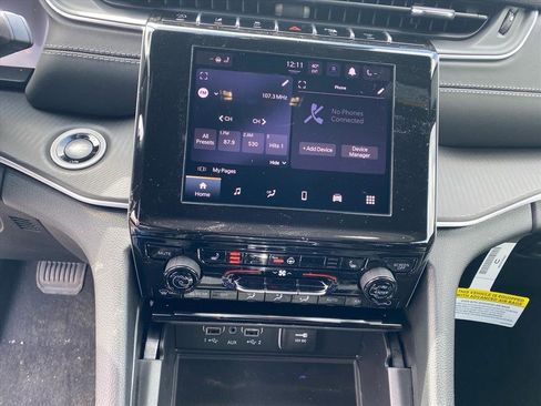 New 2026 Jeep Grand Cherokee Laredo X AWD/4WD image 7
