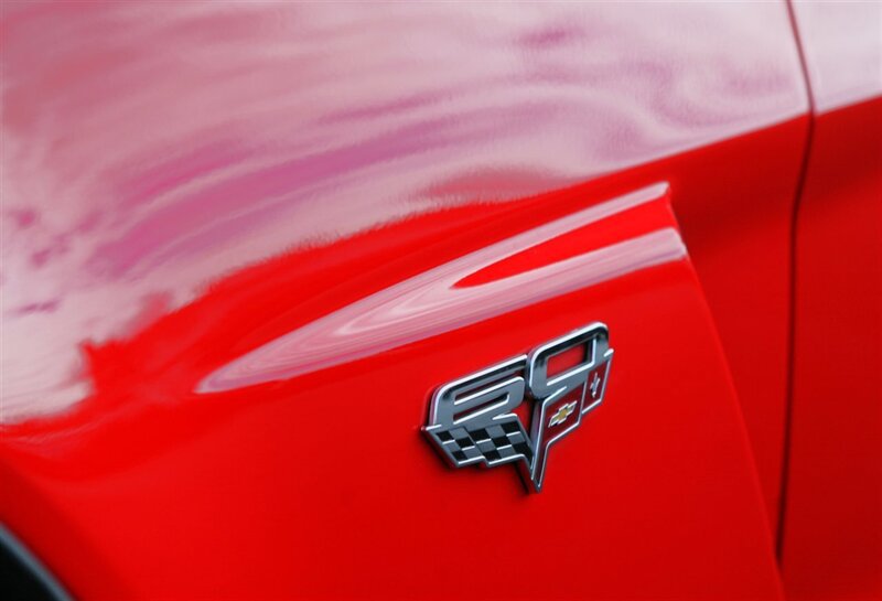 Used 2013 Chevrolet Corvette 427 w/ 1SB Preferred Equipment Group RWD image 5
