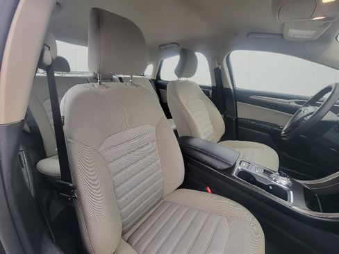 Used 2017 Ford Fusion S image 30