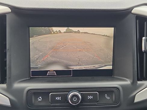 Used 2022 GMC Terrain SLE w/ Driver Convenience Package FWD image 24