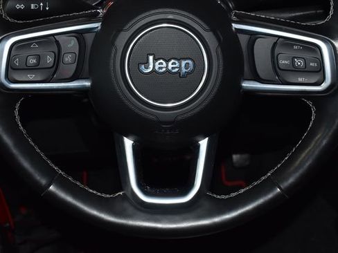 Used 2020 Jeep Wrangler Unlimited Sahara w/ Dual Top Group image 23