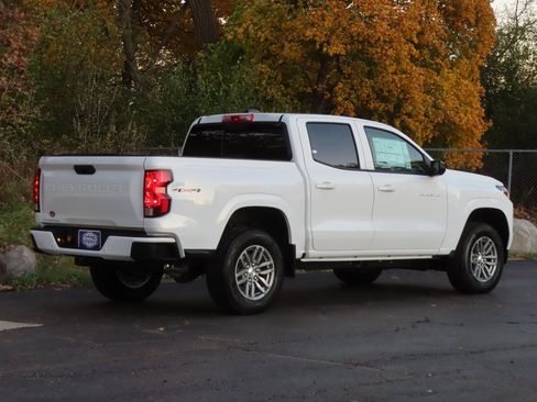 New 2026 Chevrolet Colorado LT image 3