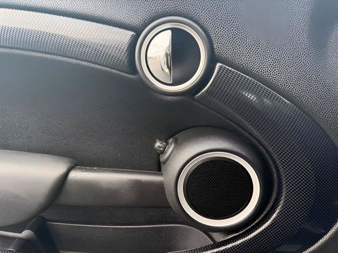 Used 2013 MINI Cooper S image 13