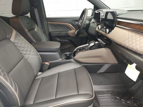 New 2026 GMC Canyon Denali AWD/4WD image 7