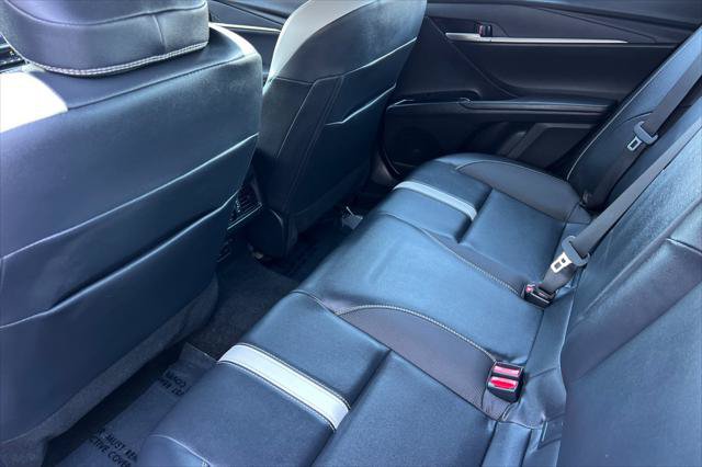 Certified 2025 Toyota Camry SE FWD image 4