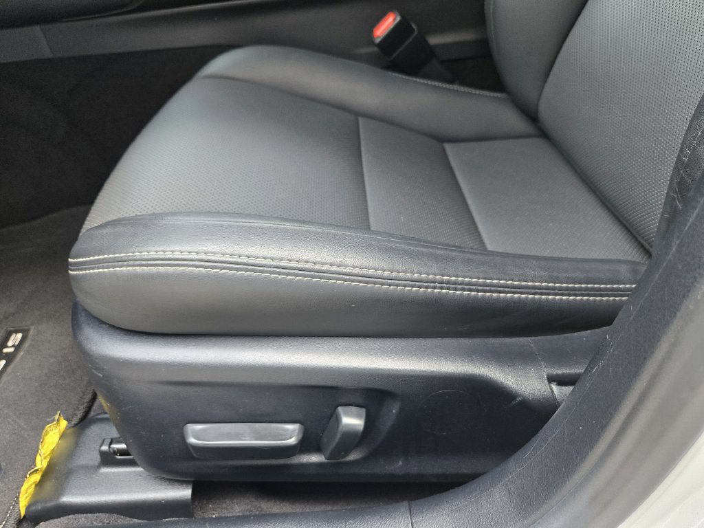 Used 2021 Lexus IS 300 w/ Accessory Package RWD image 19
