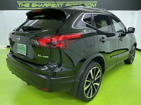 Used 2018 Nissan Rogue Sport SL image 10