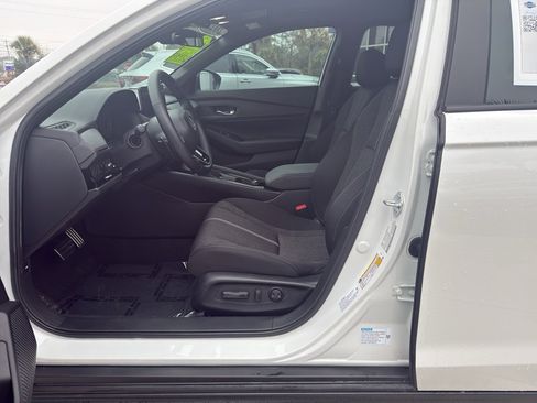 Used 2025 Honda Accord Sport image 13