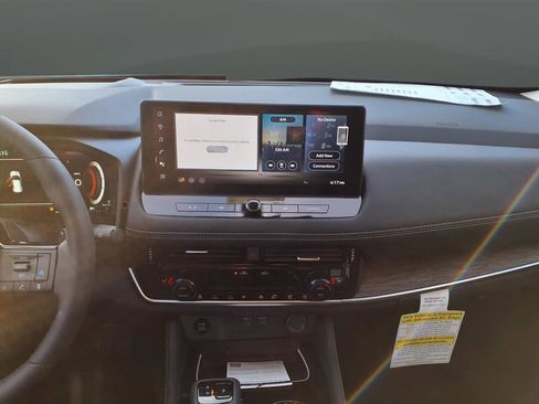 New 2026 Nissan Rogue Platinum w/ Platinum Premium Package image 14