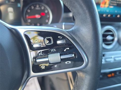 Used 2020 Mercedes-Benz GLC 300 image 22