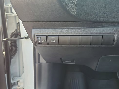 Used 2025 Toyota Corolla LE FWD image 25